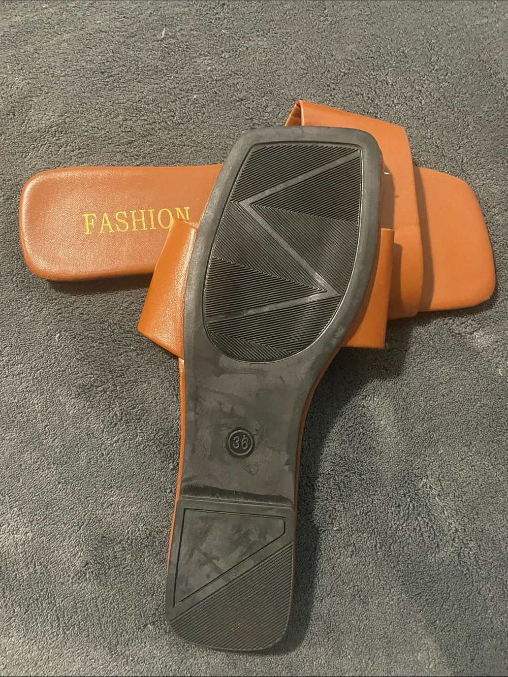 Women's Tan Slide Sandals NWOT